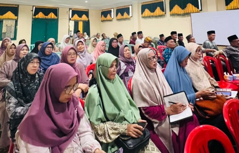 Bekali Jemaah Menuju Haji yang Mabrur, KBIH AR Sutan Mansur membuka Manasik Haji 2027